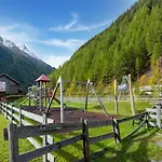 Zwieselstein Near Slopes Зёльден