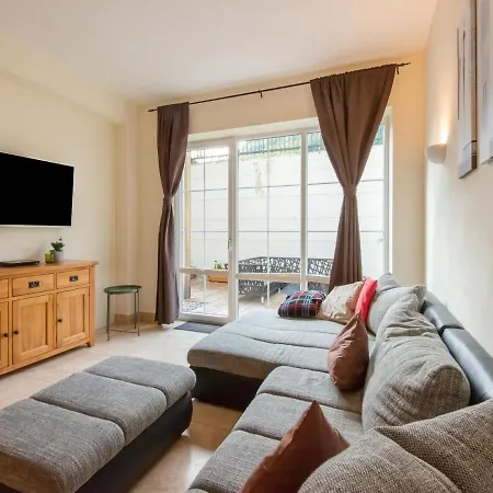 Bright Near With Storage Apartment Solden