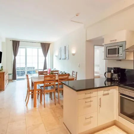 Bright Near With Storage Apartment
